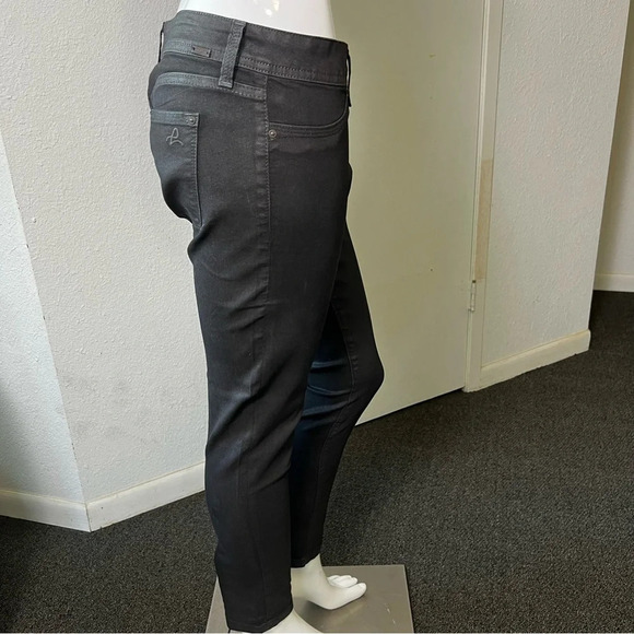 DL1961 Emma Skinny Low Rise Instasculp Black Jeans Sz 29 - Picture 9 of 15